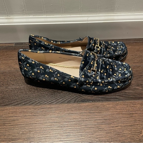 Cabi Carnaby Floral Blue Velvet Gold Horsebit Loafer Flats Preppy Retro US 9 - Picture 3 of 13